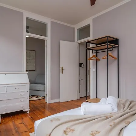 Charming Tram 28 By Lovelystay Apartment *