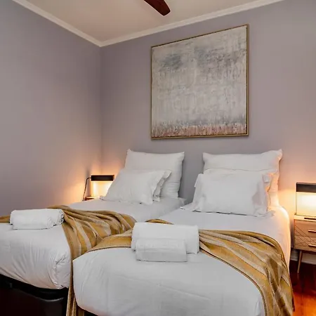 Charming Tram 28 By Lovelystay Apartment *